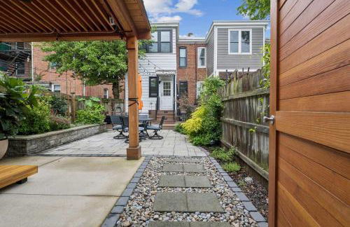 Fan District Charm 4BR Retreat Walk to Carytown - Foto 41