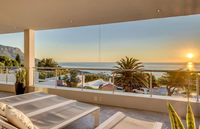 Incredible Villa w Lap Pool Ocean Views Casa Di Sorrento - Photo 3