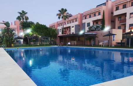 Elegante apartamento con piscina A un paso de Sevilla San Miguel - Foto 1