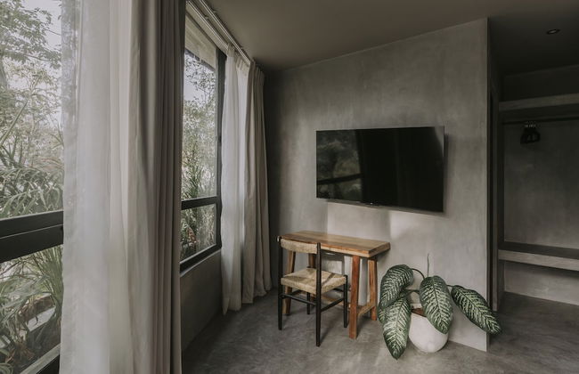 Esencia Villas - Photo 3