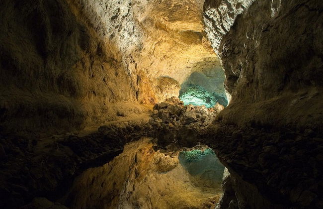 Tour César Manrique: Cueva de los Verdes, Giardino dei Cactus e Fondazione César Manrique - Foto 4