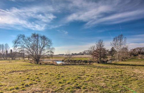 Peaceful Bird in Hand Home with Farmland Views! - Foto 27