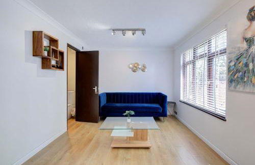 Spacious & Bright 3 Bedroom House in Peterborough - Foto 12