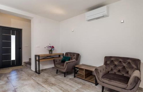 4 Bedroom Gorgeous Home In Icici - Foto 24