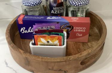 The Studio, spacious riverside property in Ludlow with private parking - Photo 16