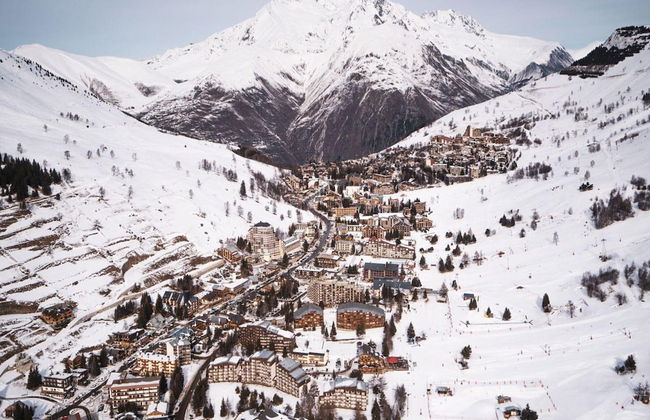Chalet in Les Deux Alpes Near Ski Lift - Photo 25