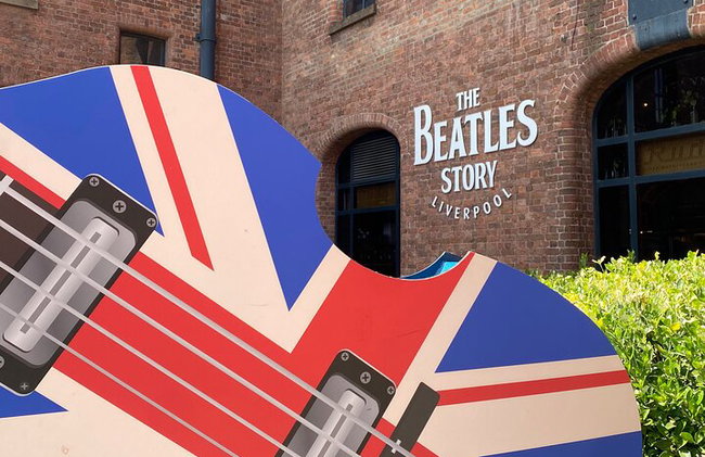 Tour privato di lusso del pellegrinaggio dei Beatles | Guida senior e autista - Foto 30