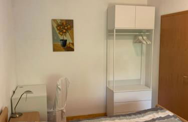 Apartment close to the center + free parking - Photo 5