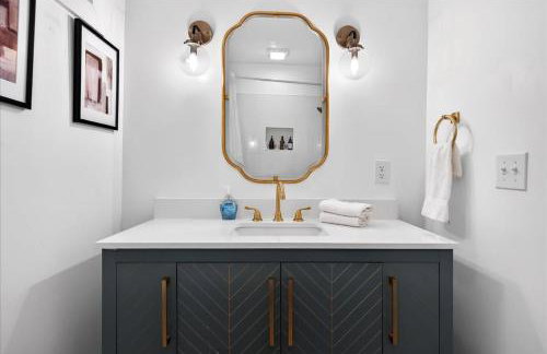 Cozy 2-Floor Home 5BR 3BA 2 Kitchens Backyard - Foto 78