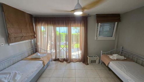 Evita Maisonette, Elegant Beachfront apt, Polychrono - Foto 3