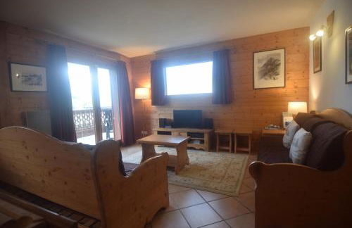 Spacious Apartment 2 Minutes from Ski Lift, Equipped for Babies - Foto 4