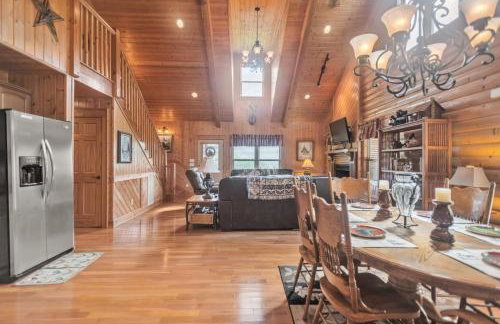 Cozy Mountain Retreat W/ Scenic Views 3 Bedroom Home by RedAwning - Photo 46