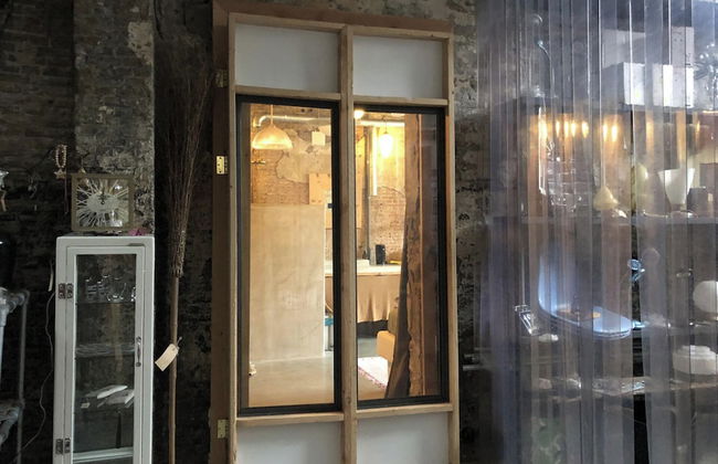 Studio in Canal Villa in the Old Centre Schiedam - Photo 9