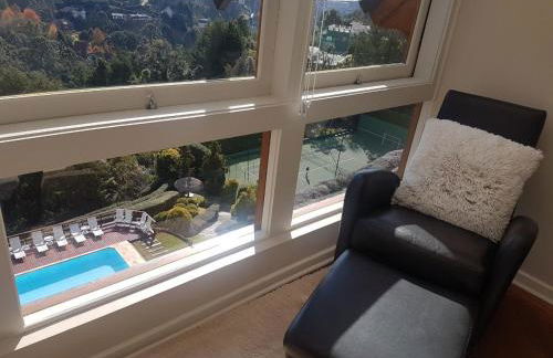 Belíssima COBERTURA no Condomínio Switzerland, o conforto que toda família merece - Foto 33