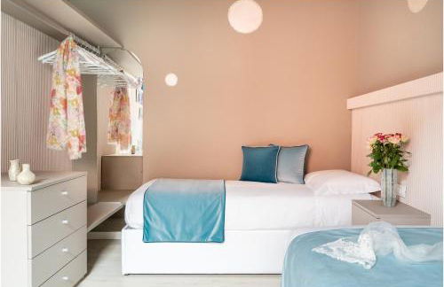 Tiffany Silver - Photo 33