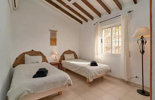 Casa Rural Boas, con vistas impresionantes, Barbacoa en Cómpeta by CostaDelSolEscapes - Foto 11