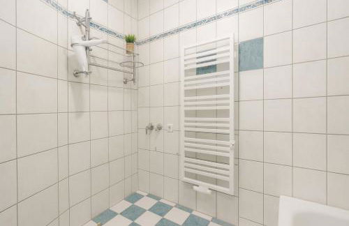 RAHA Apartments - Modernes Studio-Apartment - HBF - Privat Parkplatz - Foto 13