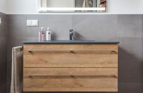 5 Sterne-Ferienhaus Eisvogel am See mit Sauna und Kamin - Foto 16