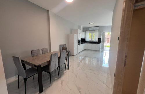 Apartments Melina - Photo 1