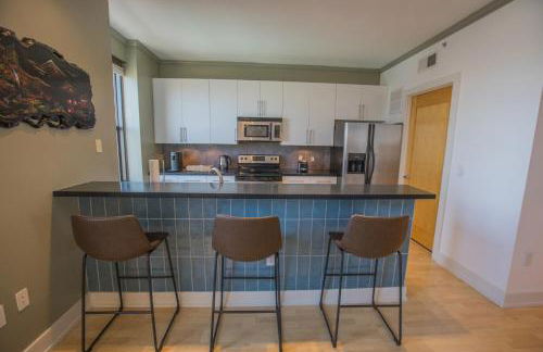 Designer Downtown Condo Suite - Splendid View - Foto 15