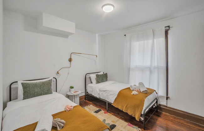 Pet Friendly 5BR Home near Downtown Detroit by RedAwning - Photo 12