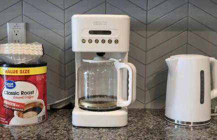 Entire Private Home with 5 Bedrooms 3 Bathrooms, 3000 sqft, Gated Yard, Garage, Nice View, Available Now - Foto 37