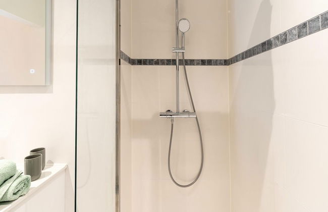 Spacious Holiday Home in Doische With Private Pool - Foto 17