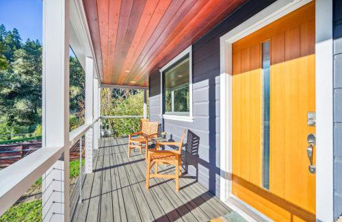 Luxury River Home - Pets Stay Free - Photo 25