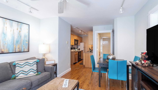 Viking Lodge 103 by Avantstay Stunning Condo, Near Ski Lift - Photo 3, Interior