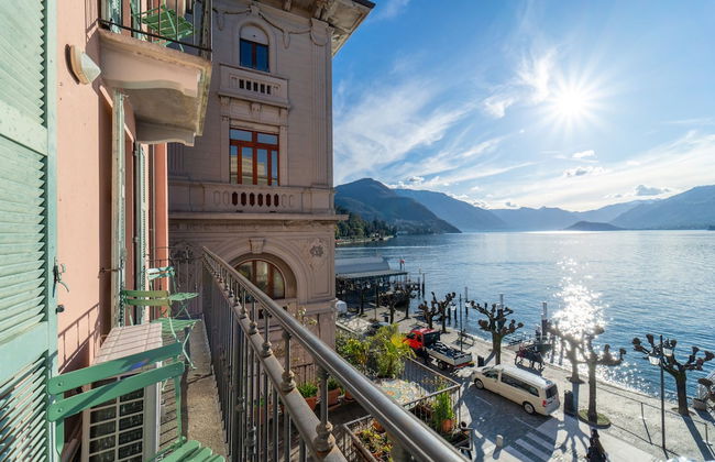 Lakefront Retreat by Wonderful Italy - Foto 1