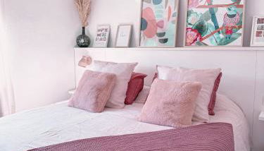 Casa rosa completa-patio- BBQ-columpios-buhardilla - Foto 1