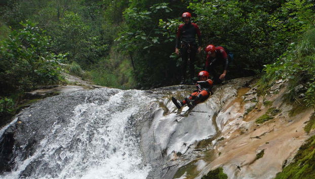 Canyoning in Vega de Pas