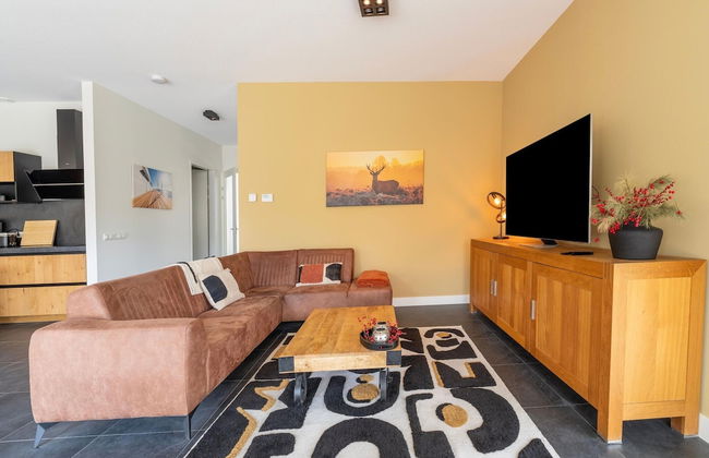 Watervilla in Beautiful Area Near Harderwijk - Photo 11