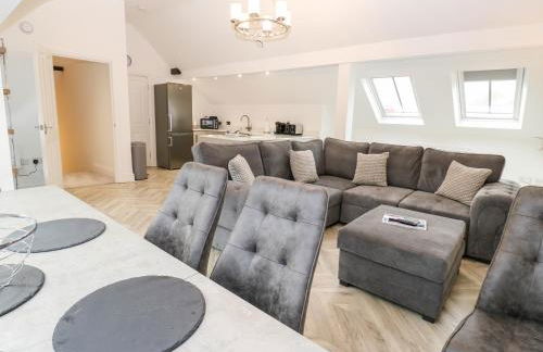 The Penthouse - Foto 7