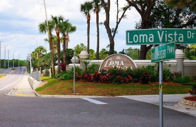 Large Pool With Jacuzzi, Near the Disney Attractions!! - Foto 35