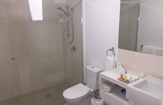 The Edge Apartment Hotel - Photo 10