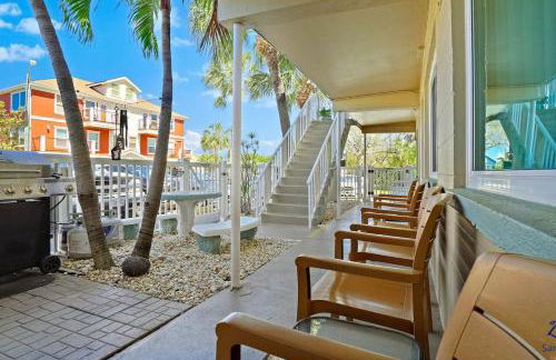 Madeira Beach Tropic Breeze Unit 19 Second Floor - Foto 23