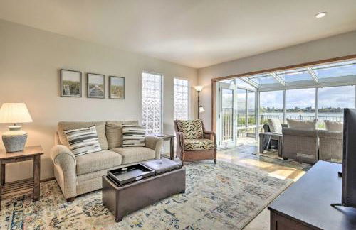 Ideally Located San Francisco Bay Home with Sunroom! - Foto 4
