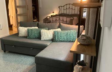 Flora's Garden Apartment/Studio - Foto 27