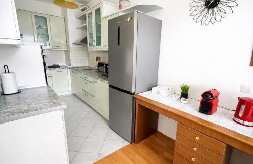 Angelina Green Oasis - Free Parking, Self check in - Foto 21