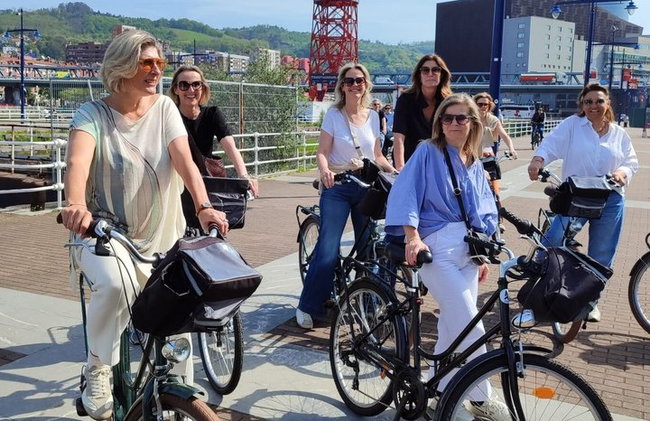 Tour in bicicletta semi-privato di Bilbao - Foto 3