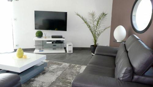 Villa in Telgruc-sur-Mer with Sea Views & Jacuzzi - Foto 4