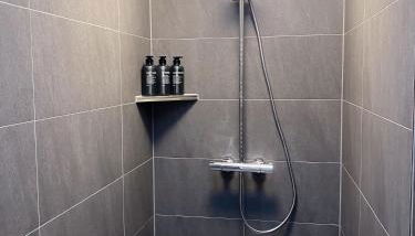 Modernes Apartment im Zentrum inklusive Parkplatz - Foto 3