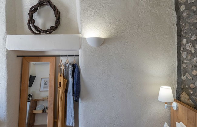 Nalas Suites - Photo 48