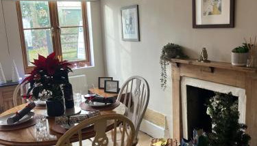 Cottage nestled in the heart of a stunning Suffolk Village - Foto 2