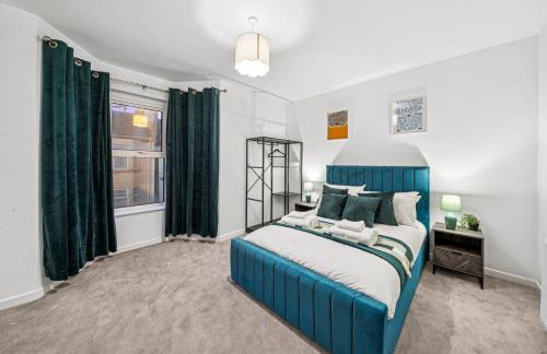 Lawrence Ave 4BD-2Storey House Fast Wifi Families & Leisure By AltoLuxo Short Lets & Serviced Accommodation With Free WiFi & Parking - Foto 30