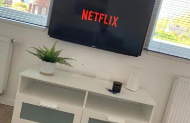 FEDDERSEN LIVING Kernsanierte Ferienwohnungen - Gemütlich - Netflix - Voll ausgestattet - zentral - Foto 9