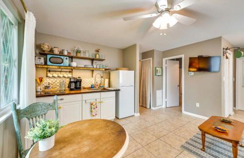 1 Mi to Lake Dora Cottage with Shared Yard and Patio! - Foto 14