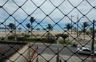 Apartamento Aconchego Frente Mar - Vila Guilhermina Praia Grande SP - Cozinha Completa - Climatizador de Ar - TV a Cabo - Wi-Fi - Photo 41