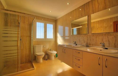 Luxurius Villa with private pool - Foto 7